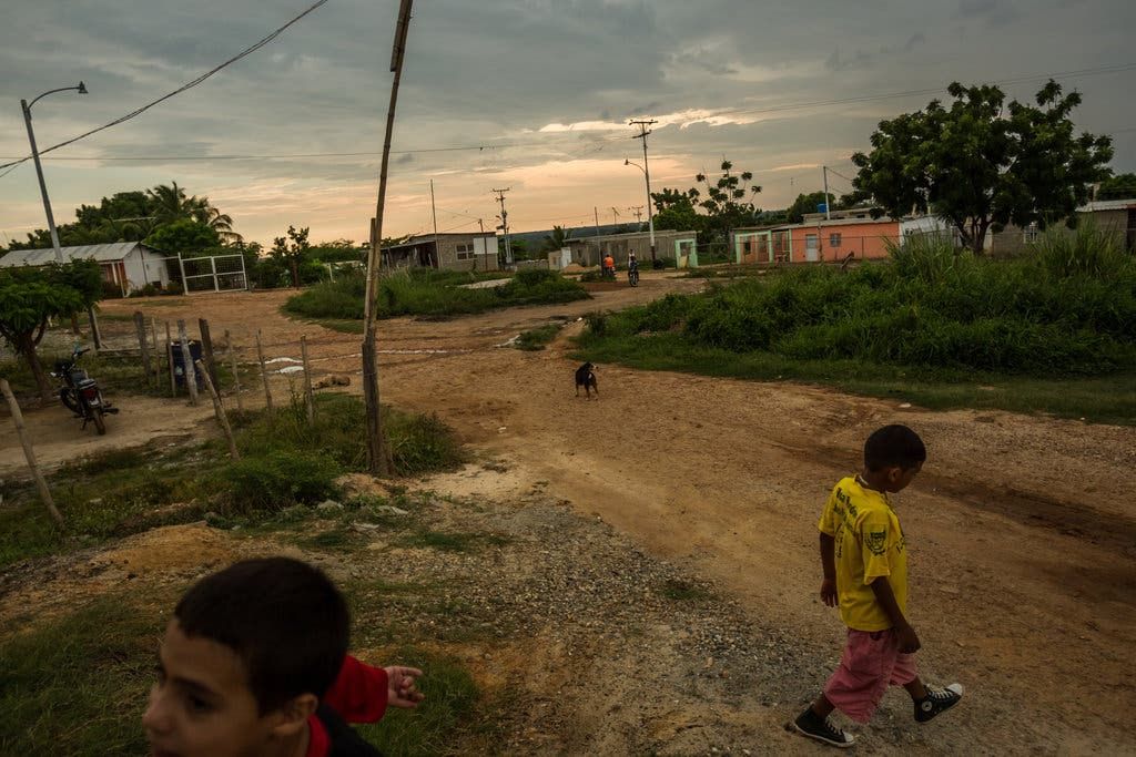 Venezuela started producing oil 100 years ago in Mene Grande, where many people live in poverty.Credit...Meridith Kohut for The New York Times
